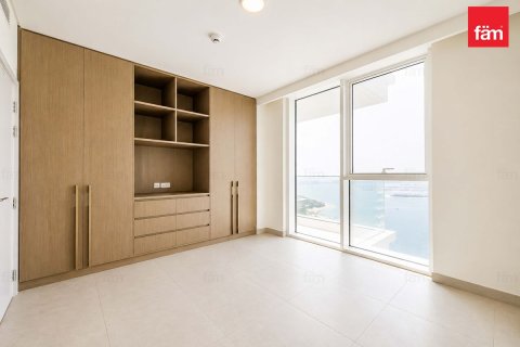 Appartement te koop in Dubai Harbour, Dubai, VAE 3 slaapkamers, 152.6 vr.m., nr 739846 - foto 15