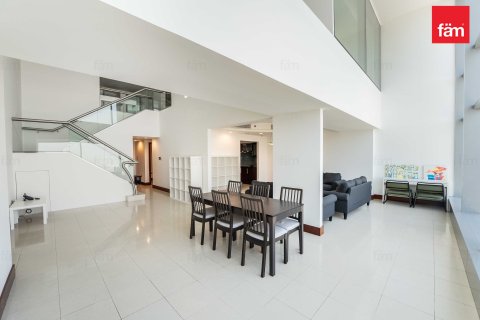 Dvoupatrový byt v Dubai, SAE 3 ložnice, 273 m² Č.: 629340 - fotografie 5