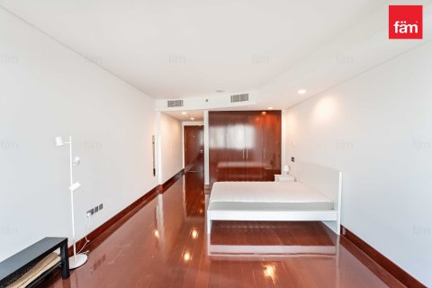 Dvoupatrový byt v Dubai, SAE 3 ložnice, 273 m² Č.: 629340 - fotografie 15