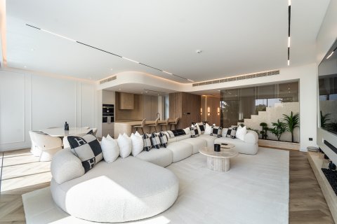 Купить таунхаус в Tilal Al Ghaf, Дубай, ОАЭ 5 спален, 432м2, № 696146 - фото 13