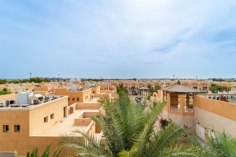 Al Manhal, Abu Dhabi, BAE’de satılık villa 7 yatak odası, 1412 m&sup2; No 696132 - fotoğraf 18