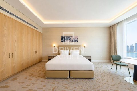 Apartment til salg i Palm Jumeirah, Dubai, UAE 1 værelse, 55.83 kvm № 744592 - foto 6