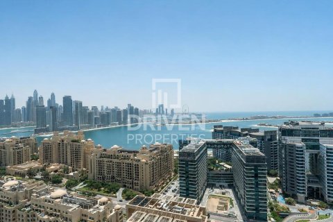 Apartment til salg i Palm Jumeirah, Dubai, UAE 1 værelse, 55.83 kvm № 744592 - foto 13
