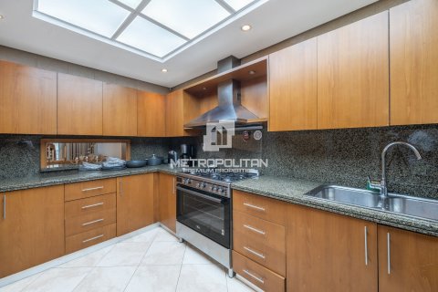 Apartman u gradu Jumeirah Beach Residence, Dubai, UAE 2 spavaće sobe, 153 m2 Br. 663855 - Slika 8