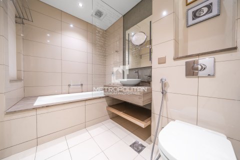 דירה למכירה ב Business Bay, Dubai, איחוד האמירויות 3 חדרי שינה, 162 מ"ר, מספר 663856 - תמונה 20