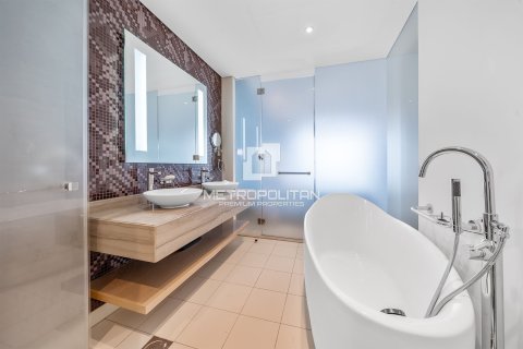 דירה למכירה ב Business Bay, Dubai, איחוד האמירויות 3 חדרי שינה, 162 מ"ר, מספר 663856 - תמונה 13