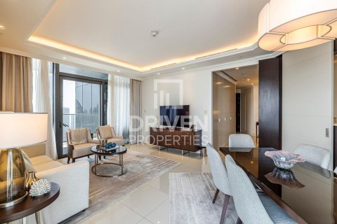 Apartamento para arrendamento em Downtown Dubai (Downtown Burj Dubai), Dubai, EAU 2 quartos, 146.79 m2 № 759594 - foto 4