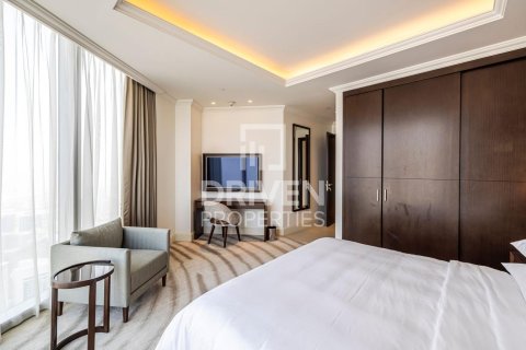 Apartamento para arrendamento em Downtown Dubai (Downtown Burj Dubai), Dubai, EAU 2 quartos, 146.79 m2 № 759594 - foto 7