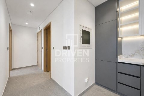Lägenhet uthyres i Business Bay, Dubai, UAE 1 sovrum, 77.11 kvm Nr. 759593 - fotografi 3