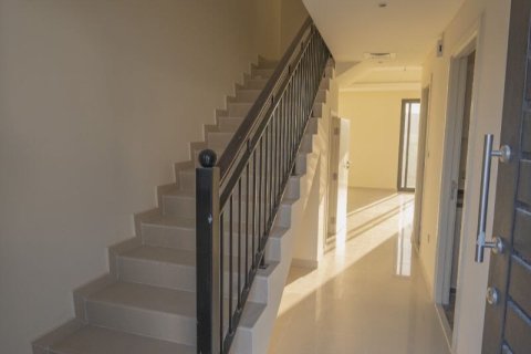 Stadthaus zum Verkauf in DAMAC Hills (Akoya by DAMAC), Dubai, VAE 5 Schlafzimmer, 175 m2 Nr. 707515 - Foto 4