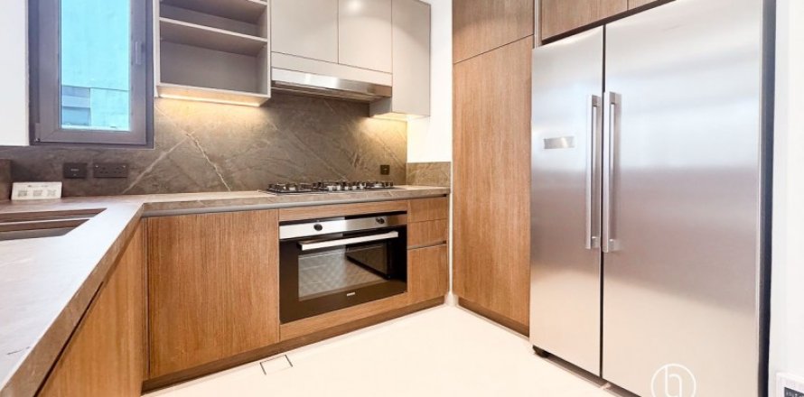 Vilă în Tilal Al Ghaf, Dubai, EAU 4 dormitoare, 222 mp.  №685658