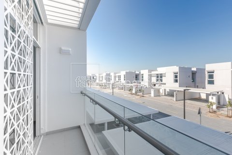 Kuća u nizu u Dubai, UAE 3 spavaćih soba, 187.2 m2 Br. 679868 - fotografija 7