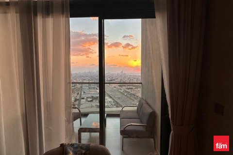 Apartment til salg i Business Bay, Dubai, UAE 2 soveværelser, 75.5 kvm № 679862 - foto 2