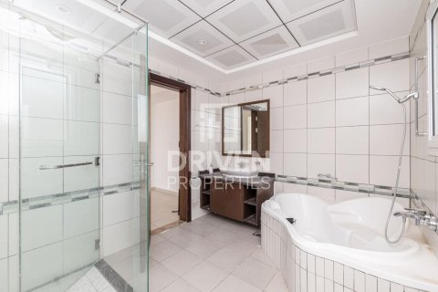 Villa til salg i Living Legends, Dubai, UAE 6 soveværelser, 756.04 kvm № 742842 - foto 17