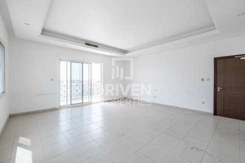 Villa til salg i Living Legends, Dubai, UAE 6 soveværelser, 756.04 kvm № 742842 - foto 5