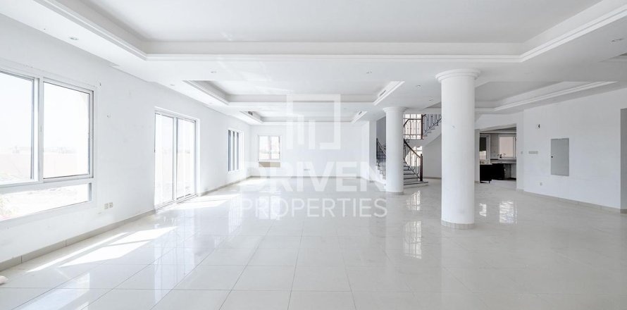 Villa i Living Legends, Dubai, UAE 6 soveværelser, 756.04 kvm № 742842