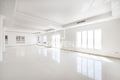 Villa til salg i Living Legends, Dubai, UAE 6 soveværelser, 756.04 kvm № 742842 - foto 4