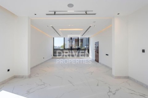 Villa sa Dubai Hills Estate, UAE 5 silid-tulugan, 642 sq.m. № 683656 - larawan 2