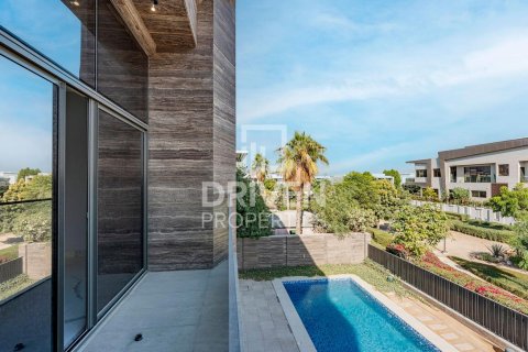 Villa sa Dubai Hills Estate, UAE 5 silid-tulugan, 642 sq.m. № 683656 - larawan 26