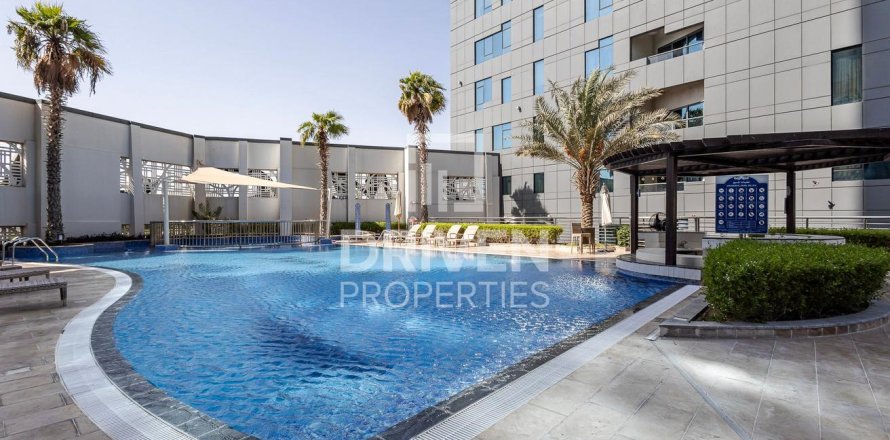 Appartement à Business Bay, Dubai, EAU: 2 chambres, 116 m2 № 683427