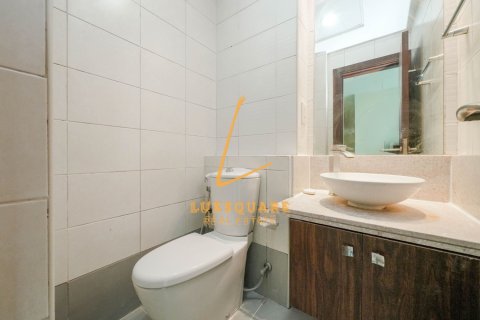 Apartamento en alquiler en Business Bay, Dubai, EAU 3 dormitorios, 172 m2 № 703096 - foto 9