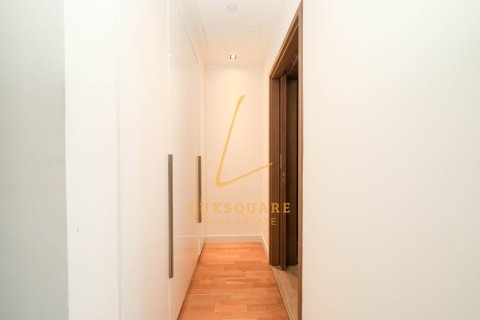 Appartamento in affitto a Al Wasl, Dubai, EAU 2 camere da letto, 173 mq. № 703098 - foto 18