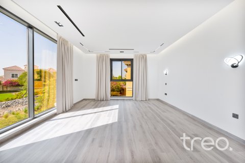 The Villa、Dubai、UAE にあるヴィラの賃貸物件 5ベッドルーム、450.02 m2、No739294 - 写真 6