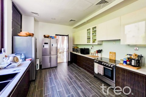 Üürile anda villa asukohaga DAMAC Hills (Akoya by DAMAC), Dubai, AÜE: 5 magamistoaga, 640.01 m² Nr 739297 - pilt 5