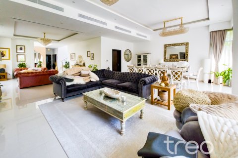 Üürile anda villa asukohaga DAMAC Hills (Akoya by DAMAC), Dubai, AÜE: 5 magamistoaga, 640.01 m² Nr 739297 - pilt 2