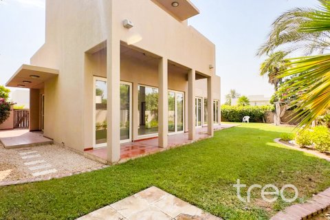 Üürile anda villa asukohaga Arabian Ranches, Dubai, AÜE: 3 magamistoaga, 342.53 m² Nr 739300 - pilt 9