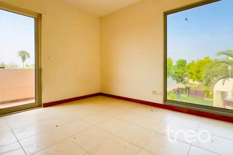 Üürile anda villa asukohaga Arabian Ranches, Dubai, AÜE: 3 magamistoaga, 342.53 m² Nr 739300 - pilt 8