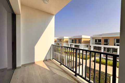 Kaupunkipientalo Ras Al Khaimah, Arabiemiraatit 3 makuuhuonetta, 237 m2 № 735227 - kuva 11