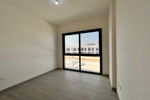 Kaupunkipientalo Ras Al Khaimah, Arabiemiraatit 3 makuuhuonetta, 237 m2 № 735227 - kuva 13