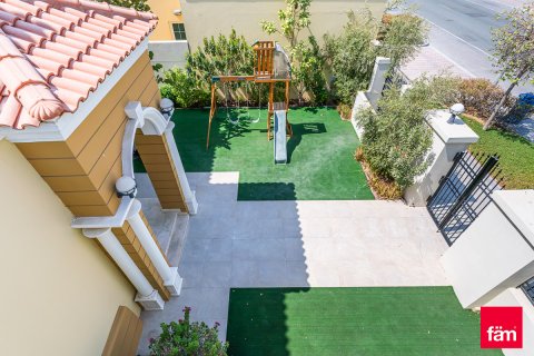 Вилла Дубай, БАӘ-да 4 жатын бөлмелер, 709.5 м² № 696789 - фото 27