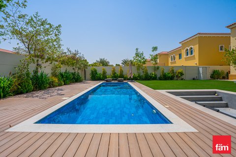 ویلا برای اجاره در Jumeirah Park، Dubai، امارات متحده عربی 4 خوابه ، 709.5 متر مربع ، شماره 696789 - تصویر 26