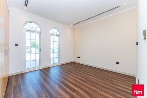 Вилла Дубай, БАӘ-да 4 жатын бөлмелер, 709.5 м² № 696789 - фото 20