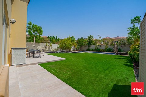 ویلا برای اجاره در Jumeirah Park، Dubai، امارات متحده عربی 4 خوابه ، 709.5 متر مربع ، شماره 696789 - تصویر 25