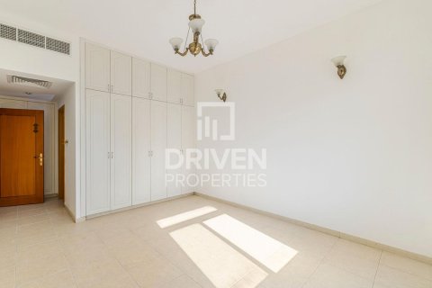 Villa til leie i Jumeirah, Dubai, Emiratene 4 soverom, 1862 kvm Nr. 654800 - Foto 5