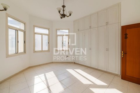 Villa til leie i Jumeirah, Dubai, Emiratene 4 soverom, 1862 kvm Nr. 654800 - Foto 4