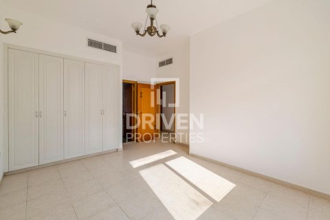 Villa til leie i Jumeirah, Dubai, Emiratene 4 soverom, 1862 kvm Nr. 654800 - Foto 17