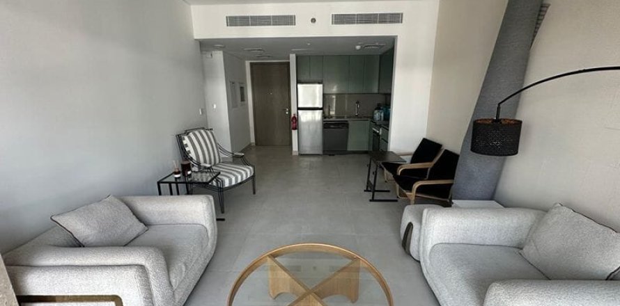 Apartment in VIRIDIAN CENTRAL PARK in City Walk, Dubai, UAE 1 bedroom, 63 sq.m. № 726981