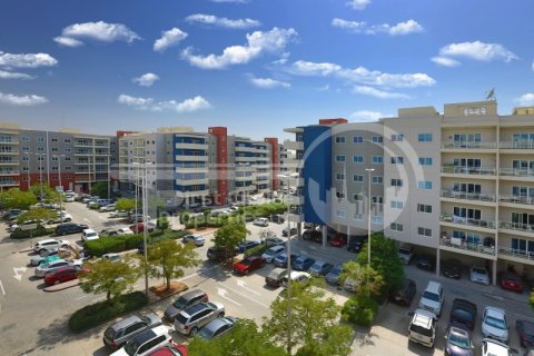 Apartament në Al Reef, Abu Dhabi, Emiratet e Bashkuara Arabe 1 dhomë gjumi, 74 m2. № 731093 - Foto 3