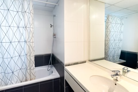 Appartamento in vendita a Jumeirah Lake Towers, Dubai, EAU 2 camere da letto, 179.02 mq. № 762789 - foto 18