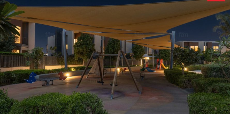 Villa i Dubai, UAE 3 soveværelser, 263.9 kvm № 760326
