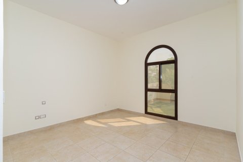 Kuća u nizu u gradu Mudon, Dubai, UAE 4 spavaće sobe, 309 m2 Br. 712229 - Slika 1