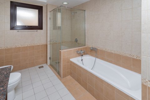 Radový dom v Mudon, Dubai, SAE 4 spálne, 309 m2 č. 712229 - Fotografia 19
