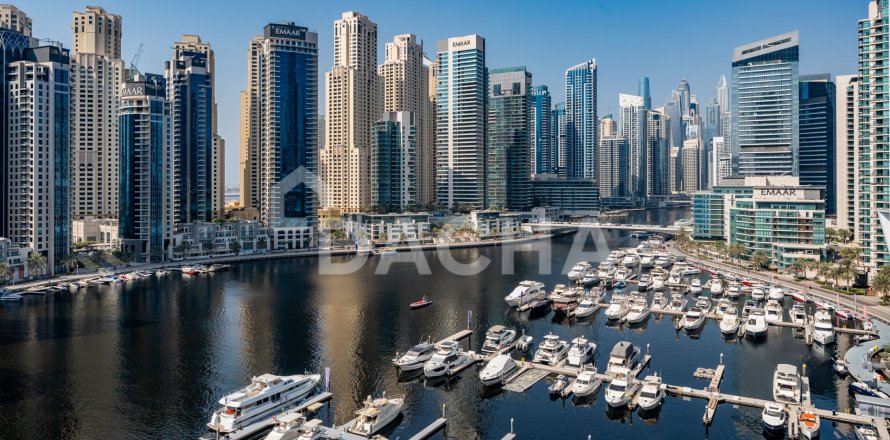 דירה ב Dubai Marina, Dubai, איחוד האמירויות 3 חדרי שינה, 266 מ"ר מספר 766054