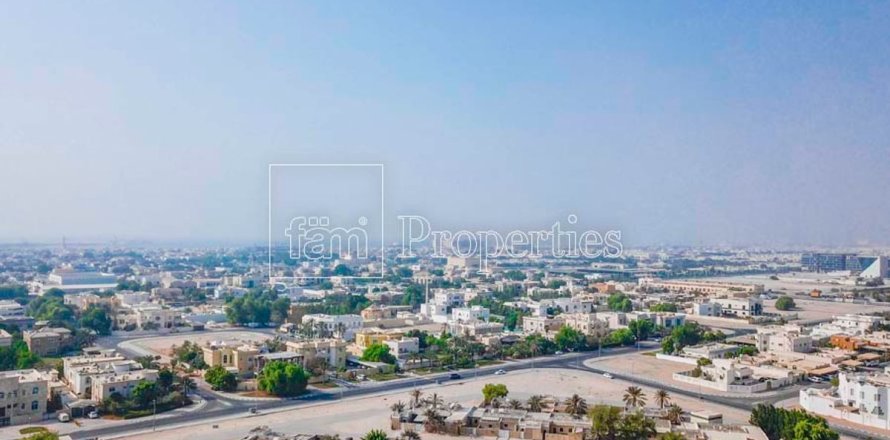 Maa asukohaga Al Wasl, Dubai, AÜE: 930.3 m² Nr 712803