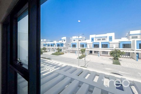 Rekkehus til leie i Damac Lagoons, Dubai, Emiratene 4 soverom, 144 kvm Nr. 733572 - Foto 7