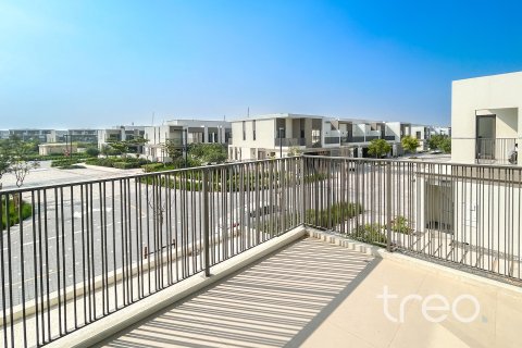 Üürile anda ridamaja asukohaga Tilal Al Ghaf, Dubai, AÜE: 4 magamistoaga, 229.47 m² Nr 733569 - pilt 2